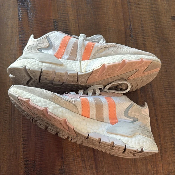 Adidas Tennis Shoes - Picture 5 of 5